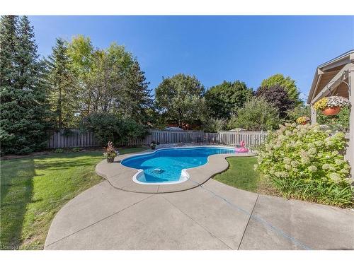 1534 Heritage Way, Oakville, ON - Outdoor With In Ground Pool With Backyard