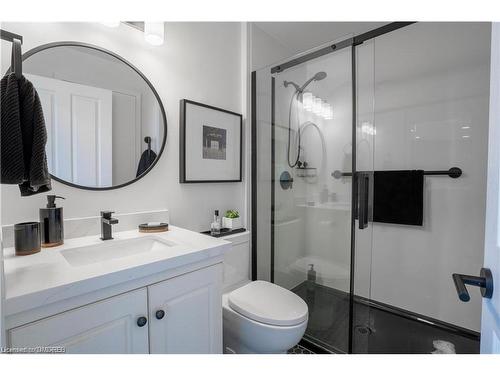 556 Mariners Way, Collingwood, ON - Indoor Photo Showing Bathroom