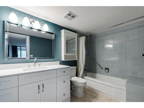 503-1201 North Shore Boulevard, Burlington, ON - Indoor Photo Showing Bathroom