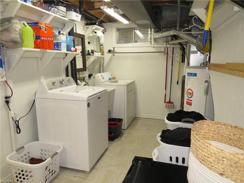 17 Oceanic Drive, Hamilton, ON - Indoor Photo Showing Laundry Room