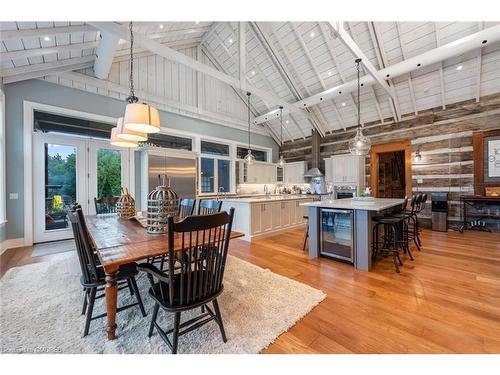 4 Buckingham Boulevard, Collingwood, ON - Indoor Photo Showing Dining Room