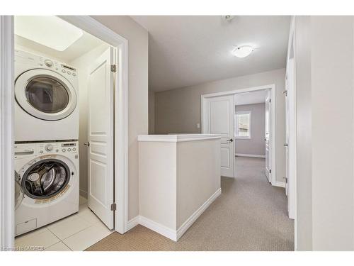 44-515 Winston Road Road, Grimsby, ON - Indoor Photo Showing Laundry Room