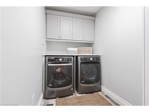 3472 Spruce Avenue, Burlington, ON - Indoor Photo Showing Laundry Room