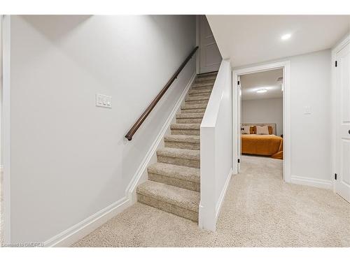 3472 Spruce Avenue, Burlington, ON - Indoor Photo Showing Other Room