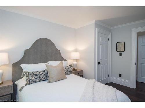 49 James Street, Milton, ON - Indoor Photo Showing Bedroom