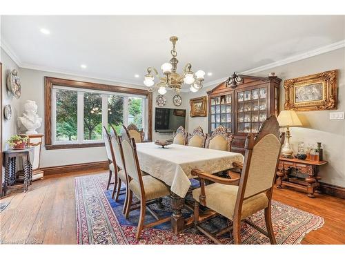 353 Sulphur Springs Road, Hamilton, ON - Indoor Photo Showing Dining Room