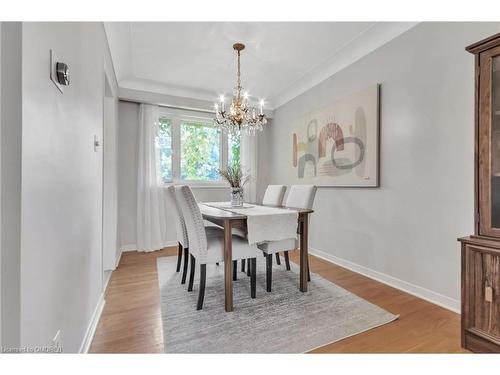 335 Meadowhill Road, Burlington, ON - Indoor Photo Showing Dining Room