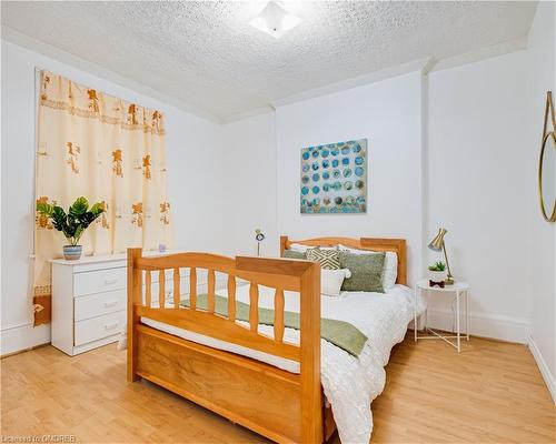 240 Jones Avenue, Toronto, ON - Indoor Photo Showing Bedroom