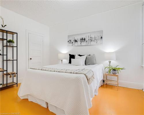 240 Jones Avenue, Toronto, ON - Indoor Photo Showing Bedroom