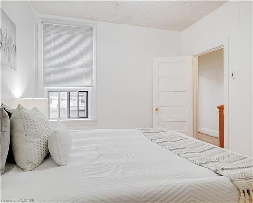 240 Jones Avenue, Toronto, ON - Indoor Photo Showing Bedroom