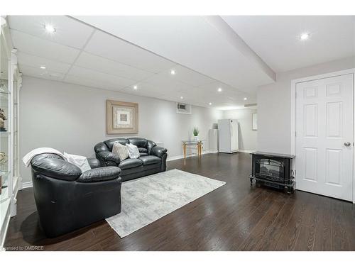 2450 Nichols Drive W, Oakville, ON 