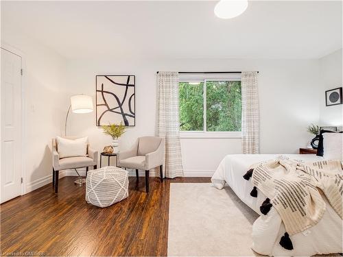 94 Meighen Avenue, Toronto, ON - Indoor Photo Showing Bedroom