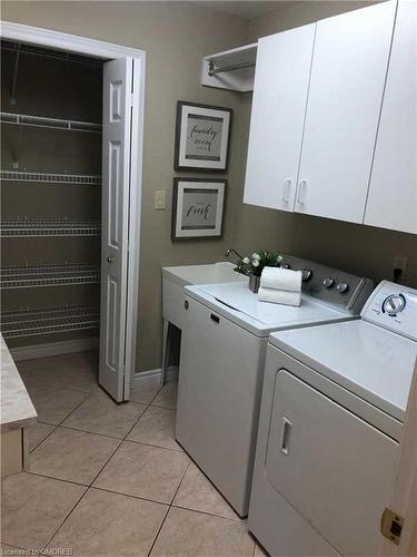 11056 Firgrove Drive, Windsor, ON - Indoor Photo Showing Laundry Room