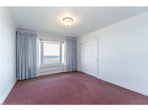 2 Tupper Boulevard, Grimsby, ON - Indoor Photo Showing Other Room