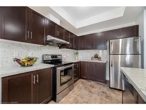 12-7 Lakelawn Road, Grimsby, ON - Indoor Photo Showing Kitchen With Upgraded Kitchen