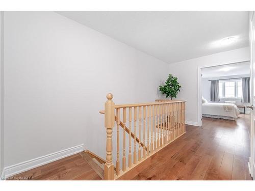 12-7 Lakelawn Road, Grimsby, ON - Indoor Photo Showing Other Room