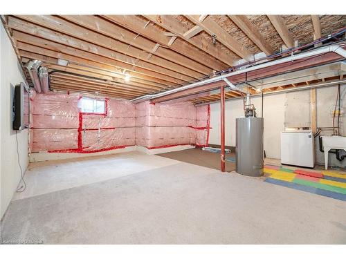 12-7 Lakelawn Road, Grimsby, ON - Indoor Photo Showing Basement