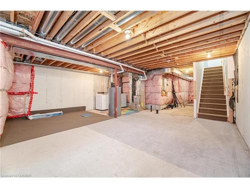 12-7 Lakelawn Road, Grimsby, ON - Indoor Photo Showing Basement