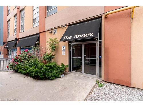 209-11 Rebecca Street, Hamilton, ON - Outdoor