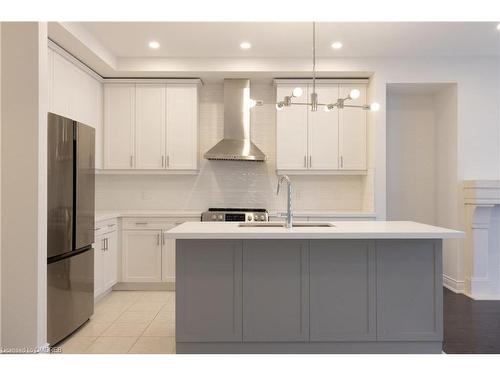 1261 Merton Road, Oakville, ON - Indoor Photo Showing Kitchen