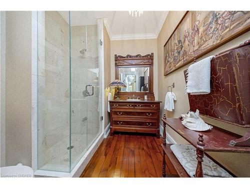 103 Thomas Street, Milton, ON - Indoor Photo Showing Bathroom