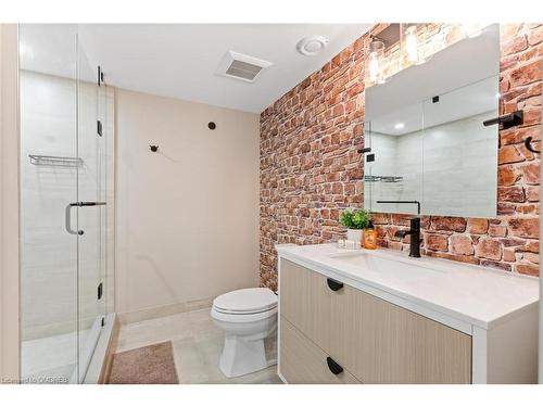 363 Walton Street, Oakville, ON - Indoor Photo Showing Bathroom