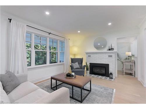 10 Edith Street, Halton Hills, ON - Indoor Photo Showing Living Room With Fireplace