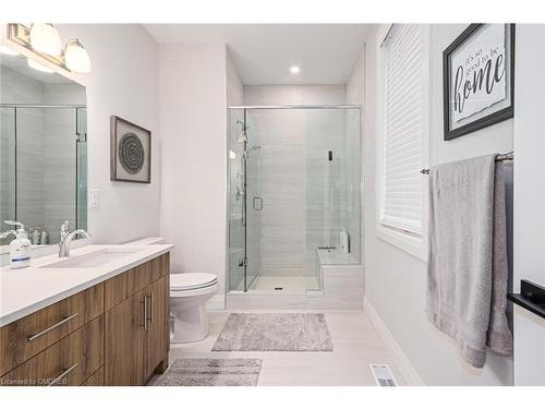 172 Courtland Street, The Blue Mountains, ON - Indoor Photo Showing Bathroom