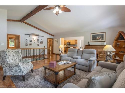 165 Lakeshore Drive, Combermere, ON - Indoor Photo Showing Living Room