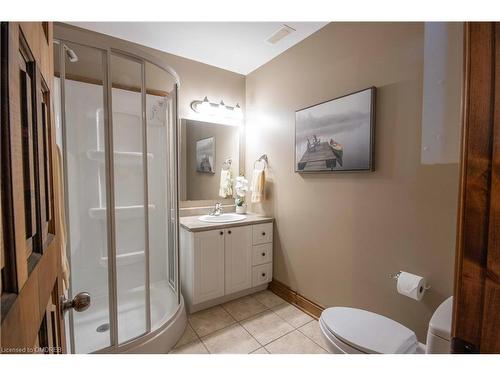 165 Lakeshore Drive, Combermere, ON - Indoor Photo Showing Bathroom