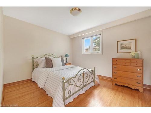 38 Fredrick Street, Woodbridge-Vaughan, ON - Indoor Photo Showing Bedroom