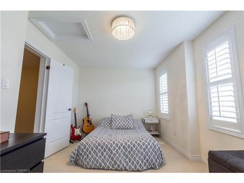 156-156 Watson Parkway North N, Guelph, ON - Indoor Photo Showing Bedroom