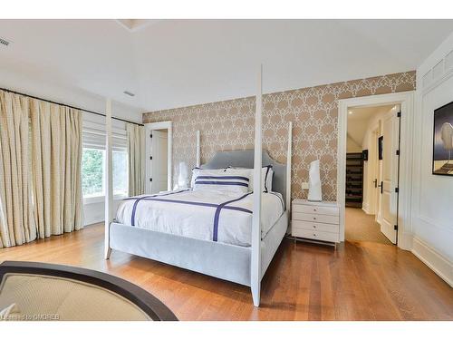 64 Brentwood Road, Oakville, ON 