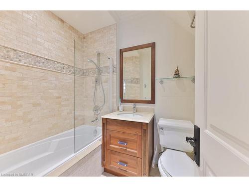 64 Brentwood Road, Oakville, ON - Indoor Photo Showing Bathroom