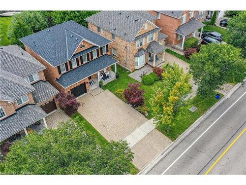 2278 Grand Oak Trail, Oakville, ON - Outdoor