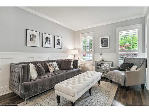 2278 Grand Oak Trail, Oakville, ON - Indoor Photo Showing Living Room