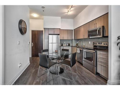 1910-55 Speers Road, Oakville, ON - Indoor Photo Showing Kitchen With Stainless Steel Kitchen