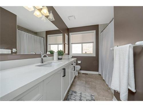 1260 Pepperbush Place, Oakville, ON - Indoor Photo Showing Bathroom