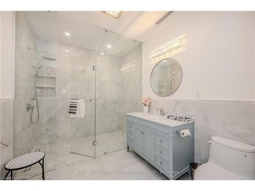 1257 Lakeshore Road Road W, Oakville, ON - Indoor Photo Showing Bathroom