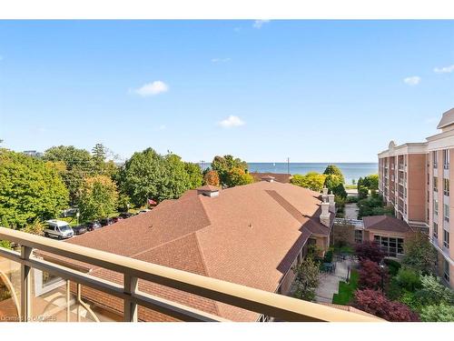 2514-100 Burloak Drive, Burlington, ON - Outdoor With Body Of Water With View