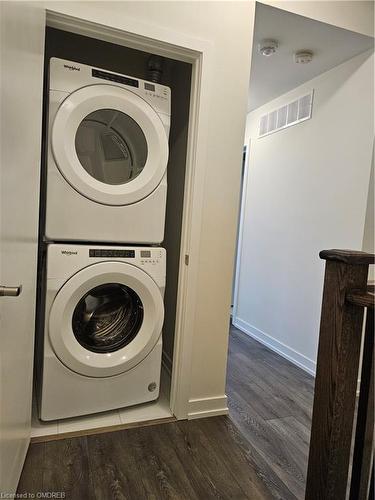 12-3540 Colonial Drive, Mississauga, ON - Indoor Photo Showing Laundry Room