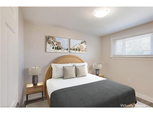 Upper-128 Winchester Boulevard, Hamilton, ON - Indoor Photo Showing Bedroom