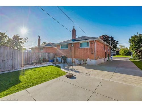 Upper-128 Winchester Boulevard, Hamilton, ON - Outdoor