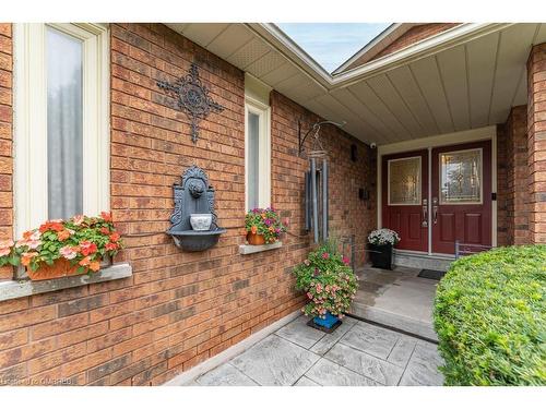 4252 Starlight Crescent, Mississauga, ON - Outdoor With Exterior