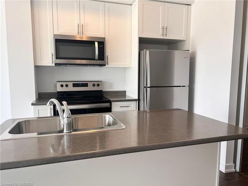 429-450 Dundas Street E, Waterdown, ON - Indoor Photo Showing Kitchen With Stainless Steel Kitchen With Double Sink