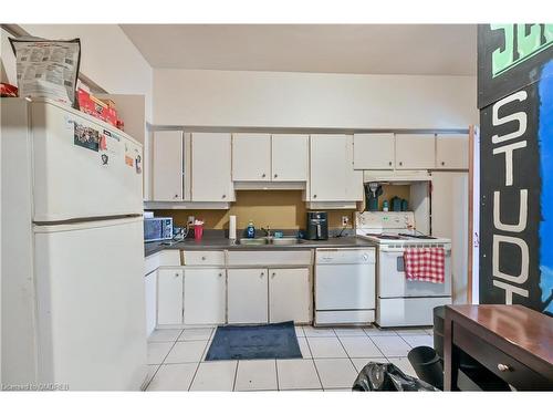 139 Balsam Avenue S, Hamilton, ON - Indoor Photo Showing Kitchen With Double Sink