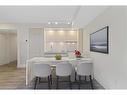 201-370 Martha Street, Burlington, ON  - Indoor Photo Showing Dining Room 