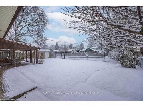 Basement-1063 Bedford Avenue, Burlington, ON - Outdoor