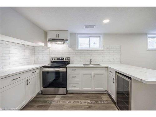 Basement-1063 Bedford Avenue, Burlington, ON - Indoor Photo Showing Kitchen With Upgraded Kitchen