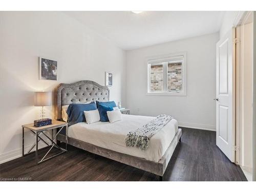 81 Granite Ridge Trail, Hamilton, ON - Indoor Photo Showing Bedroom